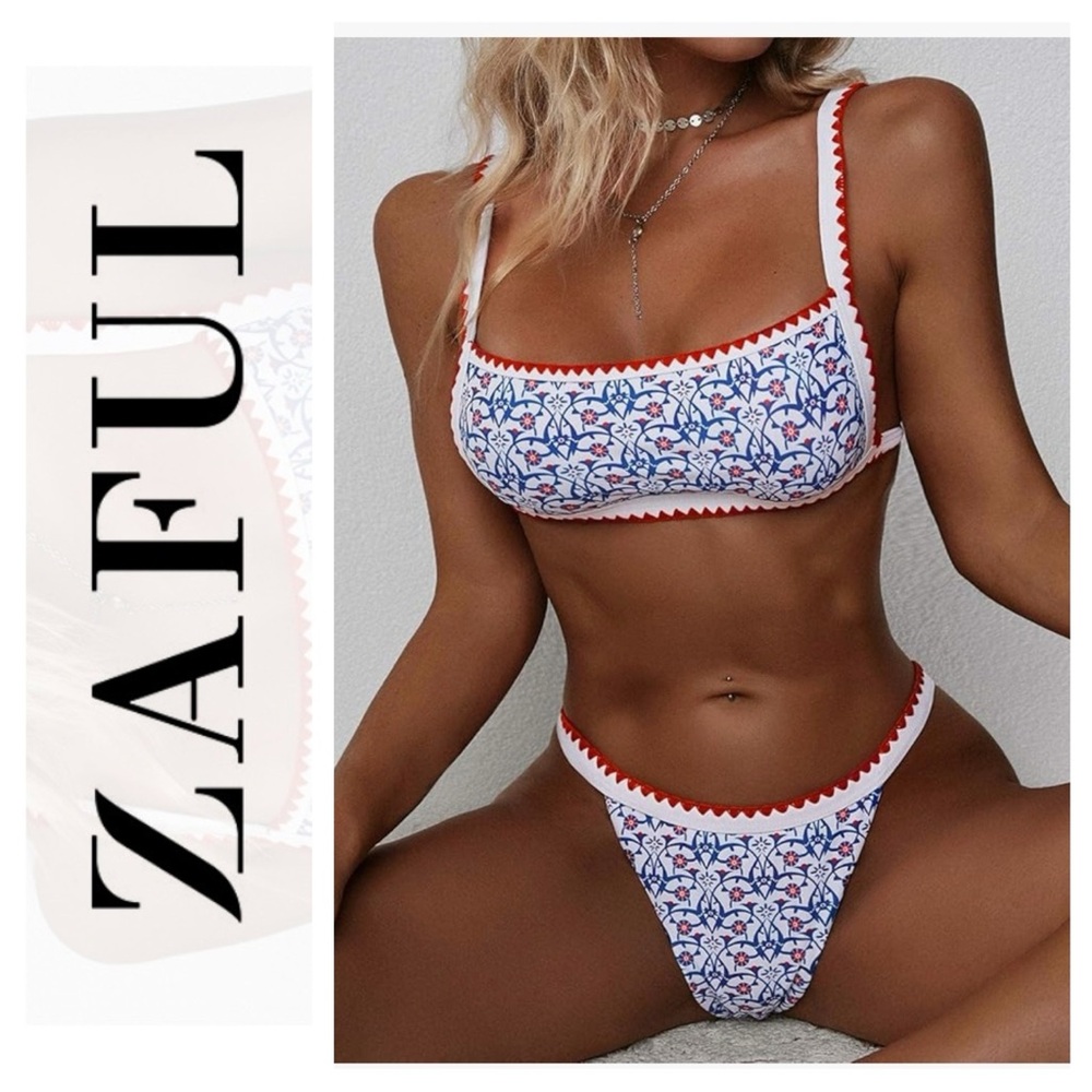 💵NWT Zaful White and Blue Patterned Bikini Size 6
